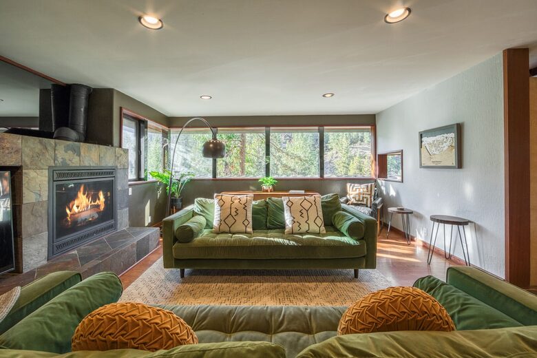 Architectural Tahoe Escape Near Palisades Tahoe - Alpine Meadows, California