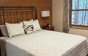 Elevated Views | Refined Massanutten Mountain Retreat - McGaheysville, Virginia