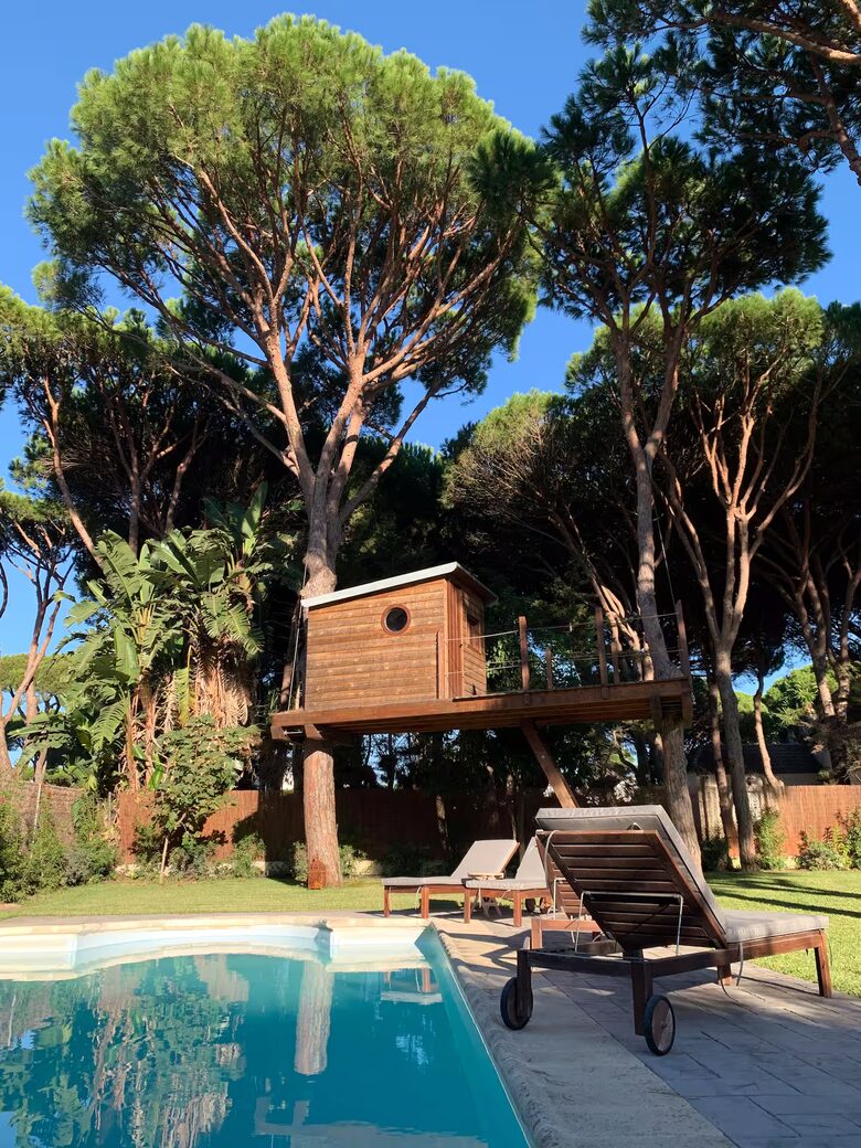 Contemporary Coastal Villa in the Pines of Roche - Roche, Spain