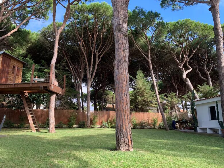 Contemporary Coastal Villa in the Pines of Roche - Roche, Spain