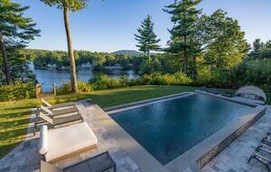 Luxury Mt. Wachusett Boston Lakehouse - Westminster, Massachusetts