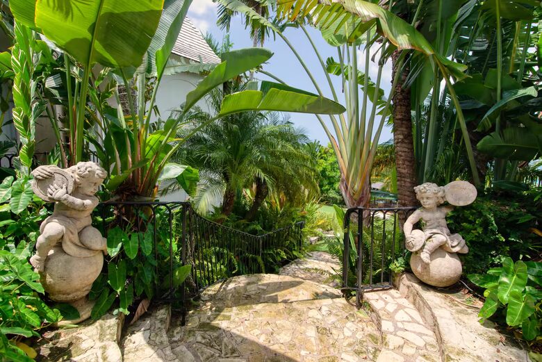 Bambu Villa | Montego Bay Marvel - Hopewell, Jamaica