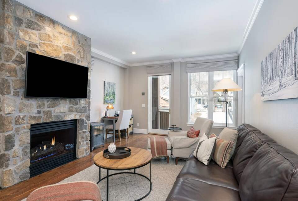 River Club Telluride | Walk to Gondola & Ski Lifts | 3 Bedroom - Telluride, Colorado