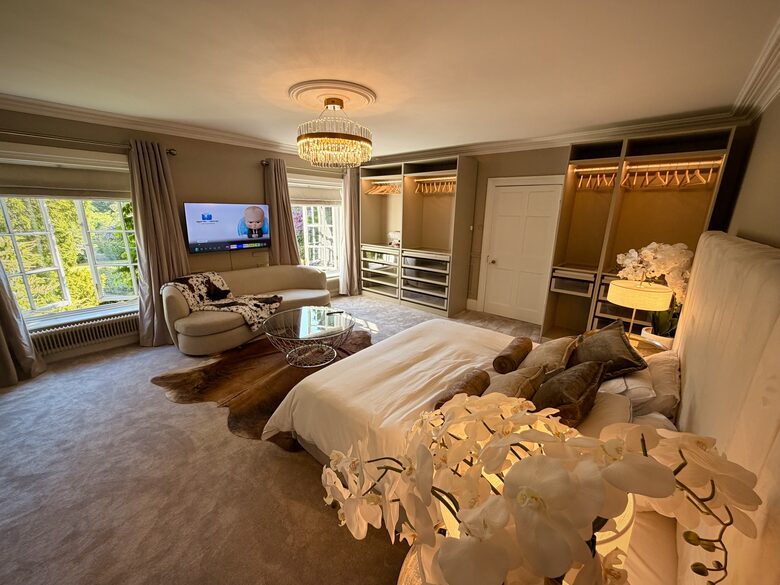 Historic English Estate with Private Grounds - Ormskirk, United Kingdom