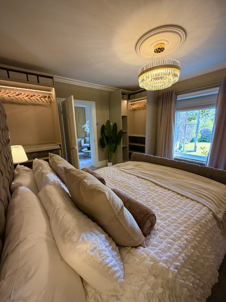 Historic English Estate with Private Grounds - Ormskirk, United Kingdom