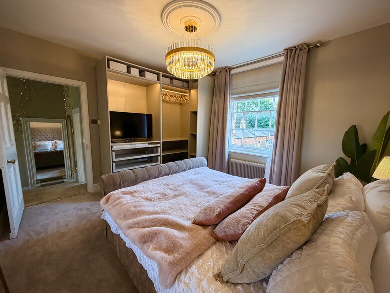 Historic English Estate with Private Grounds - Ormskirk, United Kingdom