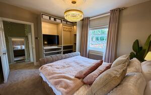 Historic English Estate with Private Grounds - Ormskirk, United Kingdom