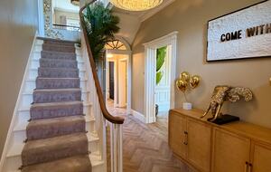 Historic English Estate with Private Grounds - Ormskirk, United Kingdom