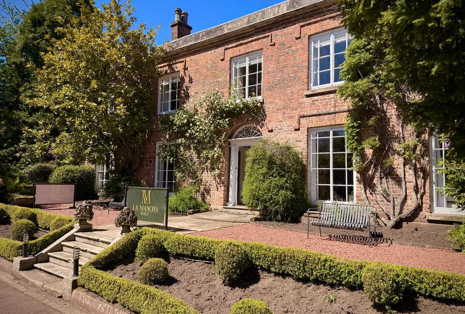 Historic English Estate with Private Grounds - Ormskirk, United Kingdom