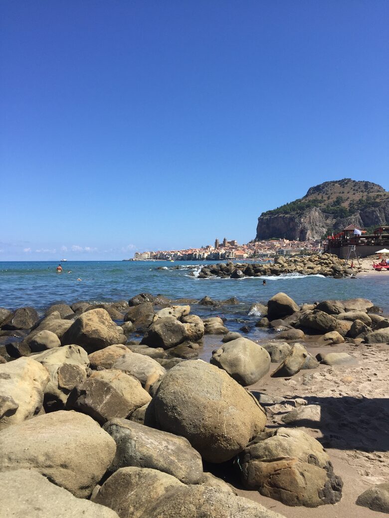 Seaside Charm in Historic Cefalù - Cefalù, Italy