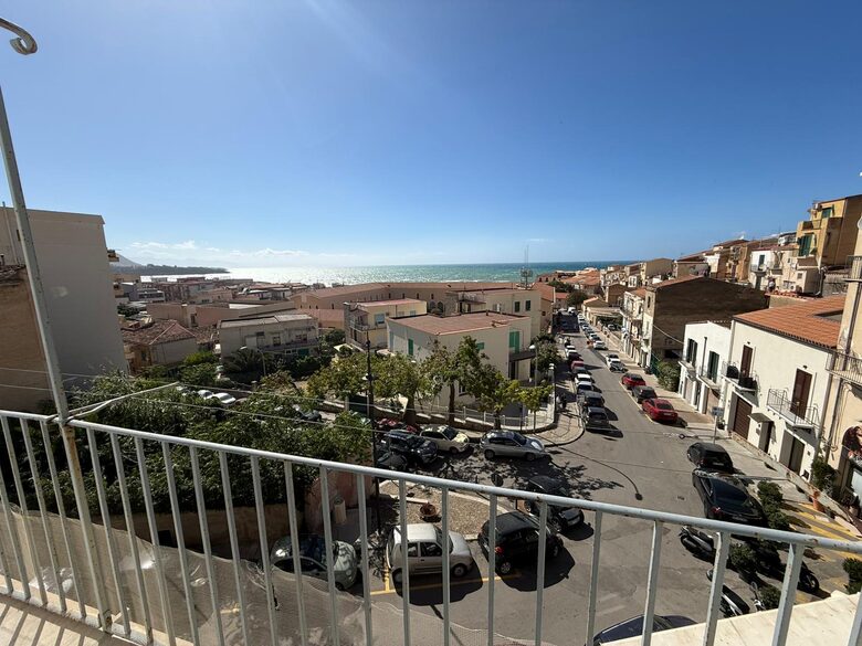 Seaside Charm in Historic Cefalù - Cefalù, Italy