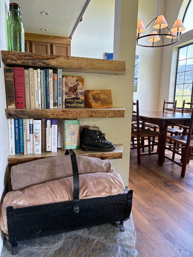 Renovated Mountain Escape Near June Lake Village - June Lake, California