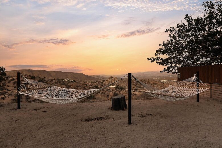 Retro Desert Hideaway on 2.5 Acres Near Joshua Tree - Yucca Valley, California