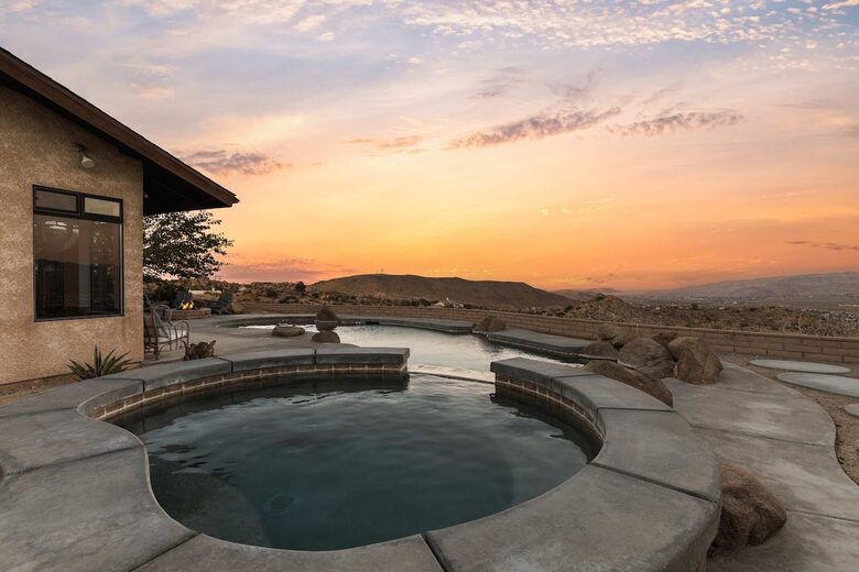 Retro Desert Hideaway on 2.5 Acres Near Joshua Tree - Yucca Valley, California