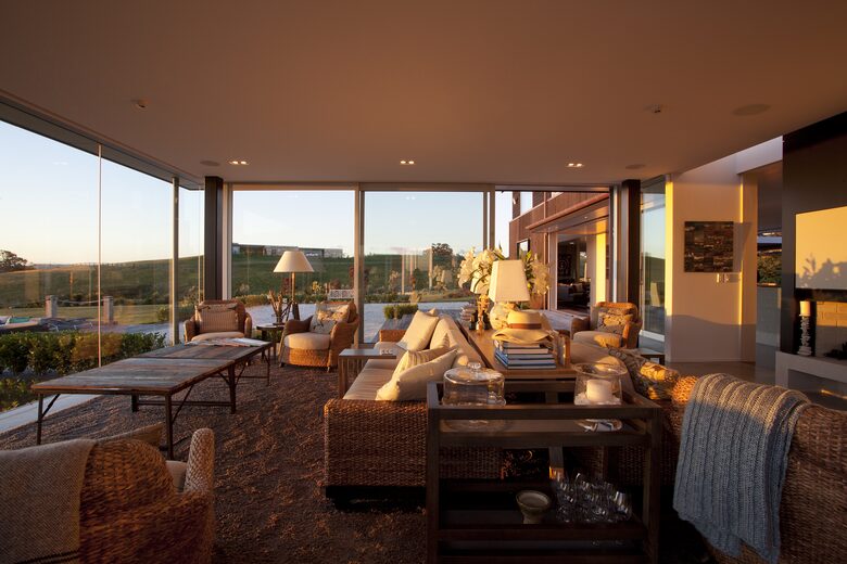 Hei Matau Lodge - Luxury Waiheke Retreat with Private Headland & Oceanfront Setting - Waiheke Island, New Zealand