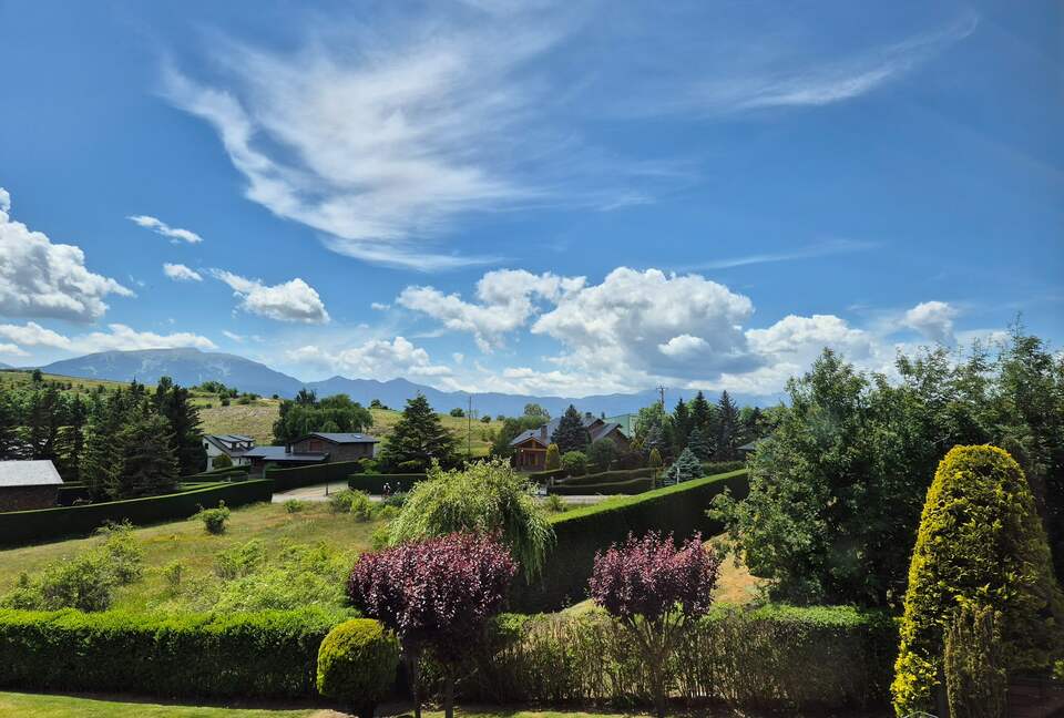 Elegant Mountain Escape in the Spanish Pyrenees - Guils de Cerdanya, Spain