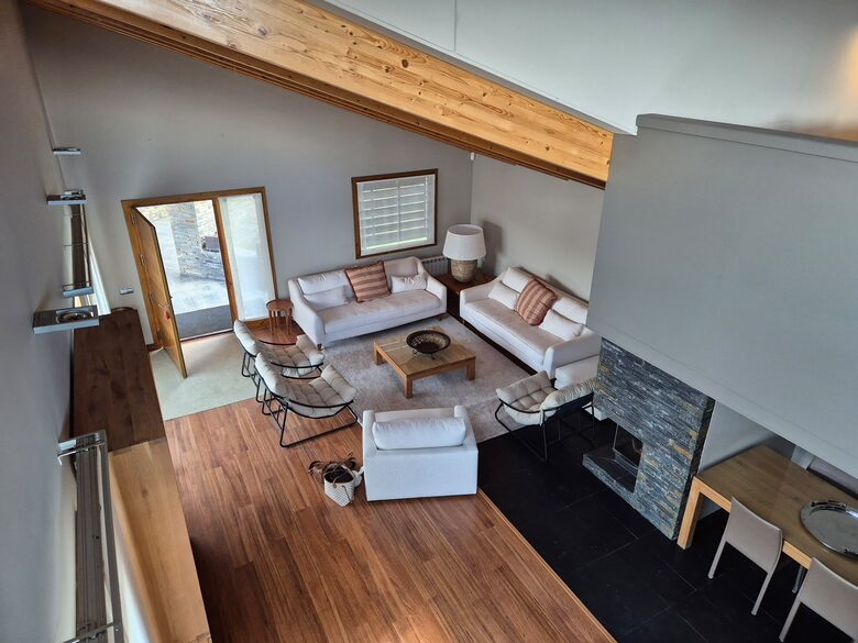 Elegant Mountain Escape in the Spanish Pyrenees - Guils de Cerdanya, Spain
