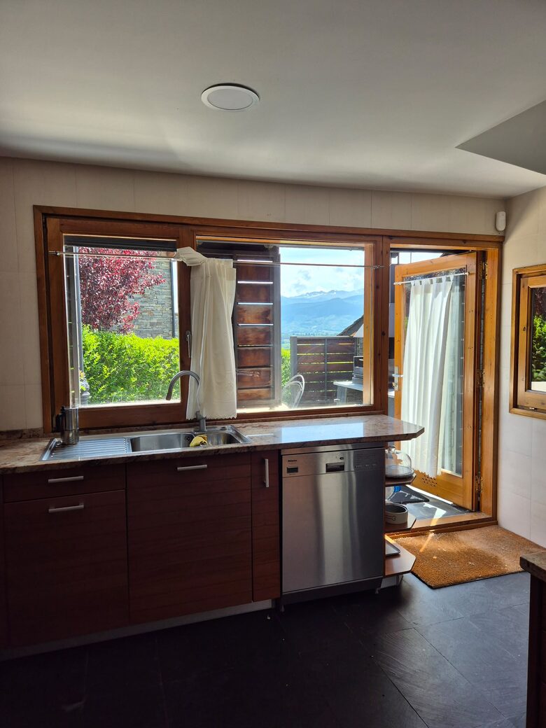 Elegant Mountain Escape in the Spanish Pyrenees - Guils de Cerdanya, Spain