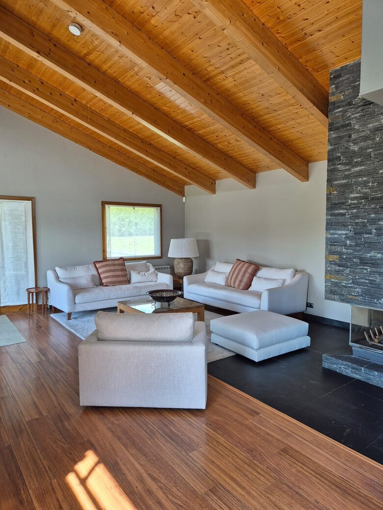 Elegant Mountain Escape in the Spanish Pyrenees - Guils de Cerdanya, Spain