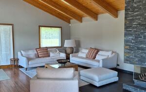 Elegant Mountain Escape in the Spanish Pyrenees - Guils de Cerdanya, Spain