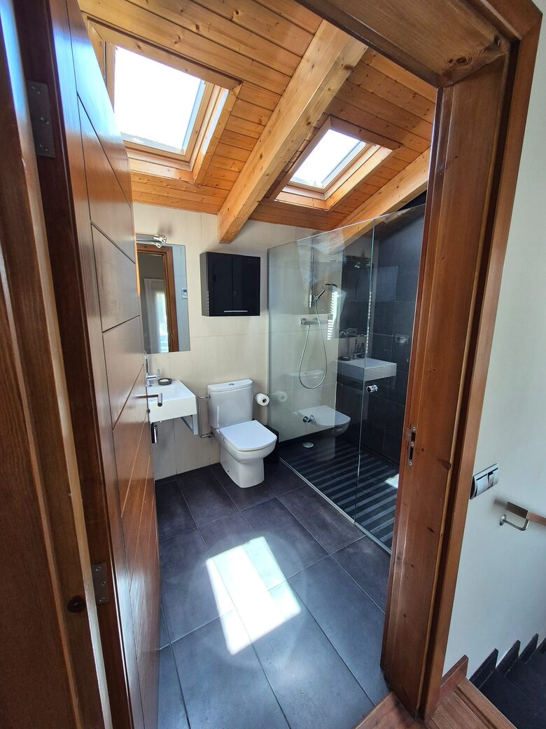Elegant Mountain Escape in the Spanish Pyrenees - Guils de Cerdanya, Spain