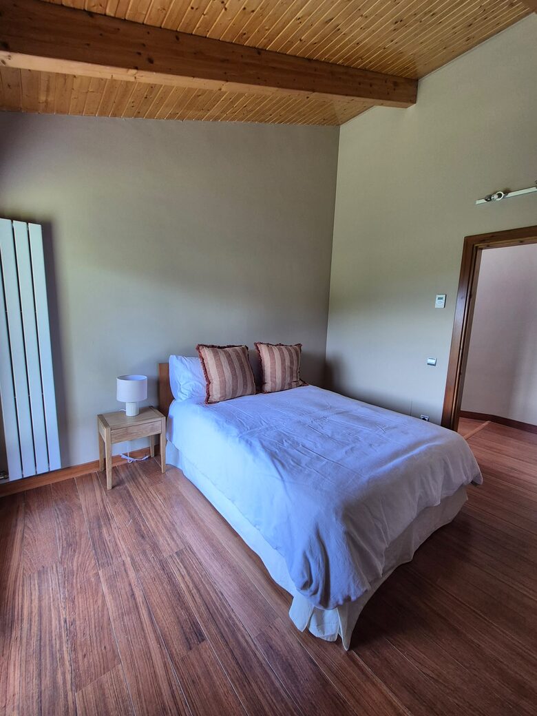 Elegant Mountain Escape in the Spanish Pyrenees - Guils de Cerdanya, Spain