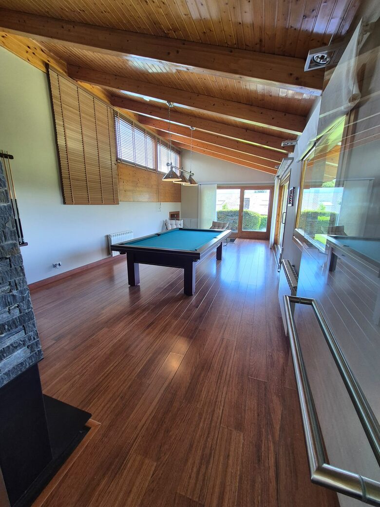 Elegant Mountain Escape in the Spanish Pyrenees - Guils de Cerdanya, Spain