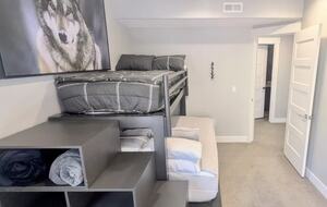 Mountain Haven Retreat: Just Steps From Slopes - Park City, Utah