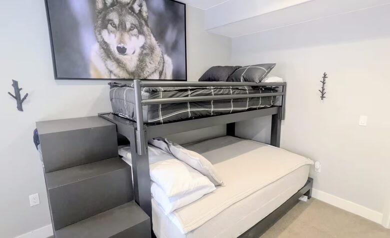 Mountain Haven Retreat: Just Steps From Slopes - Park City, Utah