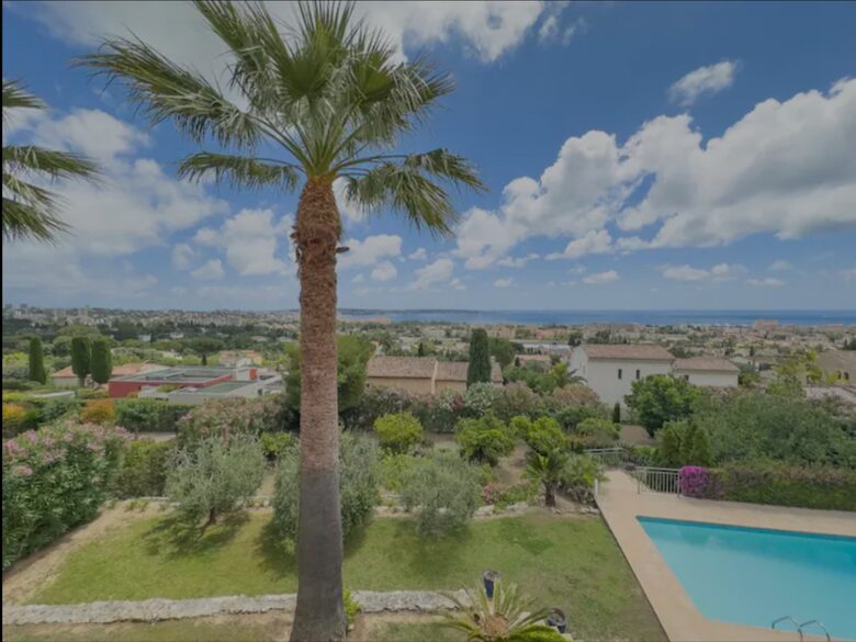A Lovely Home in the Hills of Vallauris - Vallauris, France