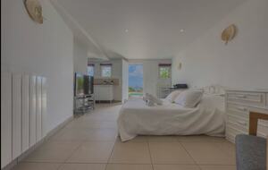 A Lovely Home in the Hills of Vallauris - Vallauris, France