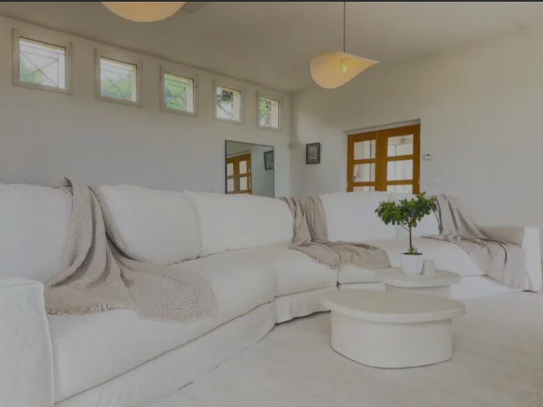 A Lovely Home in the Hills of Vallauris - Vallauris, France