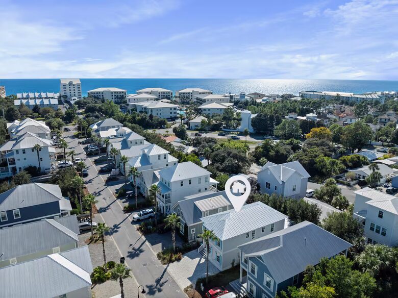 Coastal Escape Near Blue Mountain Beach with Bikes - Santa Rosa Beach, Florida