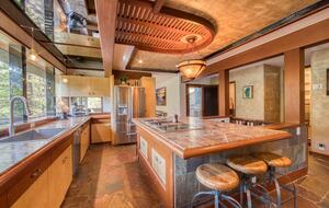 Architectural Tahoe Escape Near Palisades Tahoe - Alpine Meadows, California
