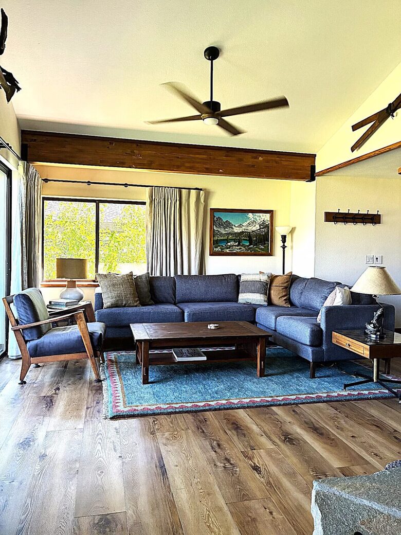 Renovated Mountain Escape Near June Lake Village - June Lake, California