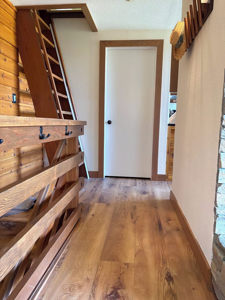 Renovated Mountain Escape Near June Lake Village - June Lake, California