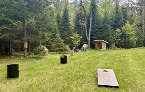 Log Cabin in the Heart of the White Mountains - Carroll, New Hampshire