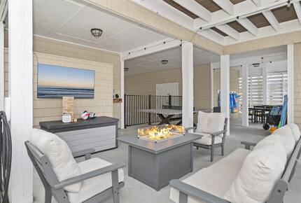 Family Beach Escape Near Cherry Grove Shoreline - North Myrtle Beach, South Carolina
