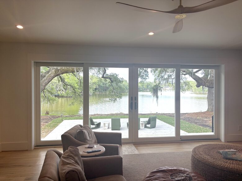 Waterfront Lowcountry Retreat Beneath Historic Live Oaks - Charleston, South Carolina