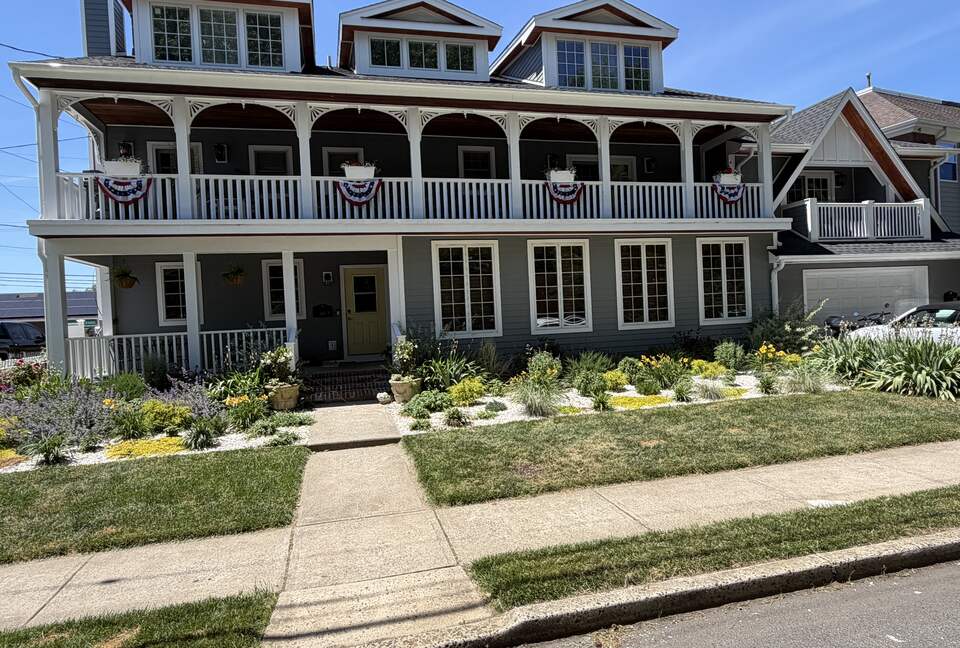 Coastal Comfort in the Heart of Sea Girt - Sea Girt, New Jersey