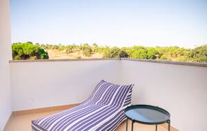 Modern Pool Residence on Portugal’s Coast - Sesimbra, Portugal