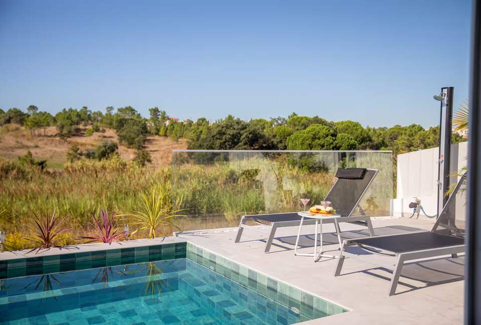 Modern Pool Residence on Portugal’s Coast - Sesimbra, Portugal