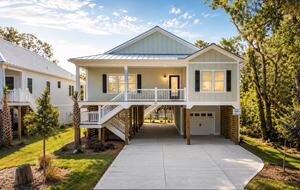 Modern Oak Island Getaway Minutes from the Shore - Oak Island, North Carolina