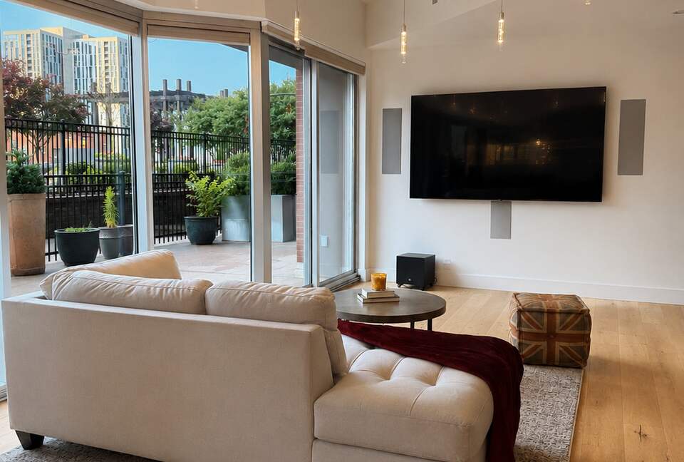 Luxury Gulch Residence with Skyline Views & Terrace - Nashville, Tennessee