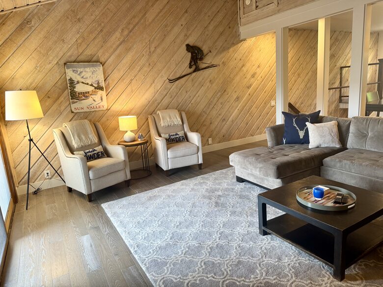 Renovated Elkhorn Escape Near Dollar Mountain - Sun Valley, Idaho