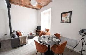 Contemporary Manchester Loft Apartment - Manchester, United Kingdom