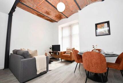 Contemporary Manchester Loft Apartment - Manchester, United Kingdom