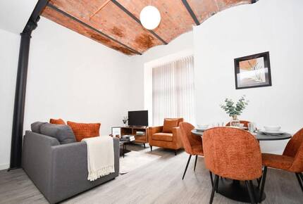 Contemporary Manchester Loft Apartment - Manchester, United Kingdom