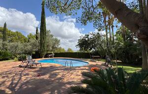 Elegant Villa with beautiful garden - Palma, Spain