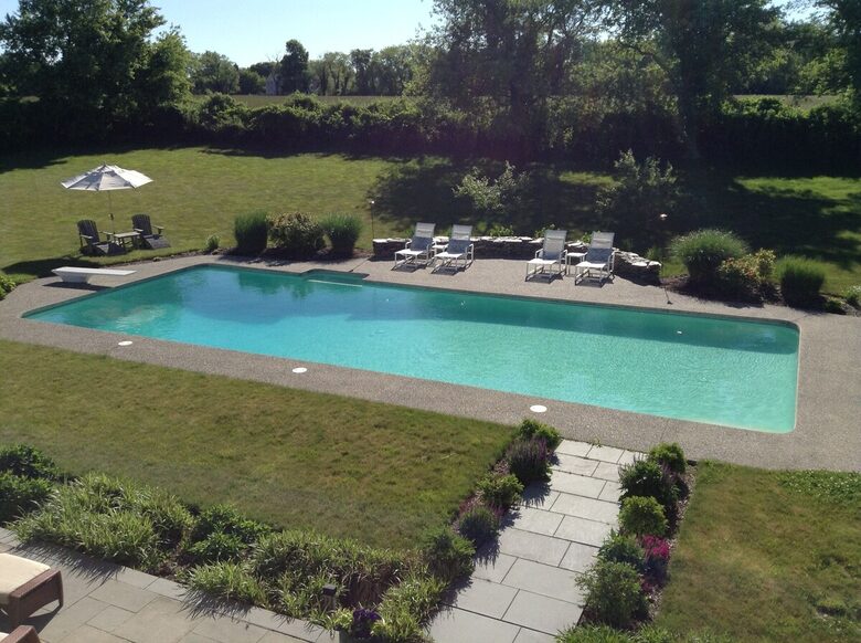 Coastal Country Escape Near Newport & Rhode Island Beaches - Portsmouth, Rhode Island